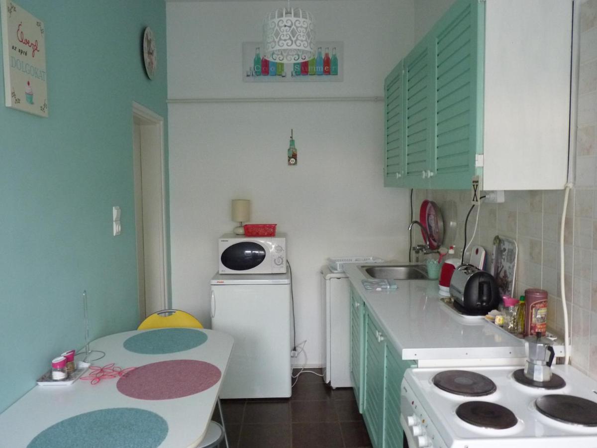 Zizi Apartman เดเบรตเซน ภายนอก รูปภาพ