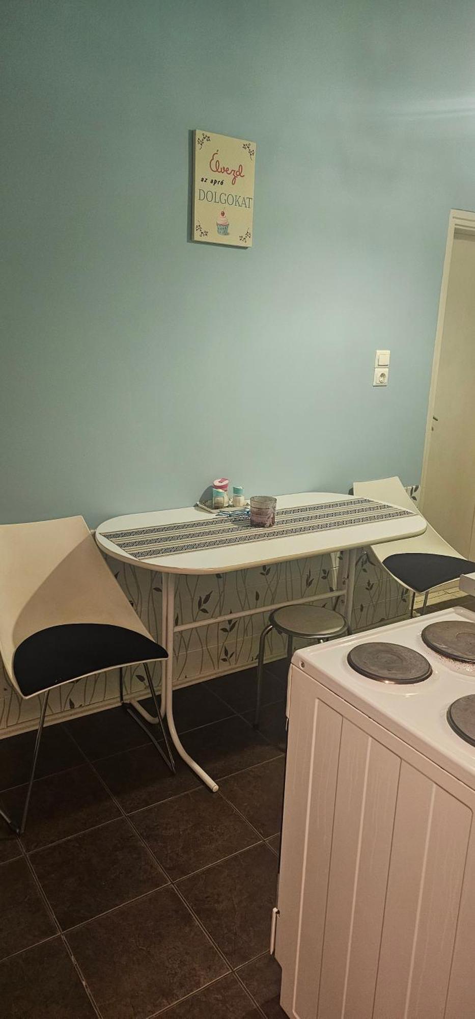 Zizi Apartman เดเบรตเซน ภายนอก รูปภาพ